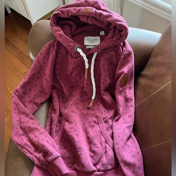 Wanakome Great Outdoors Hoodie - Picture 1 of 2